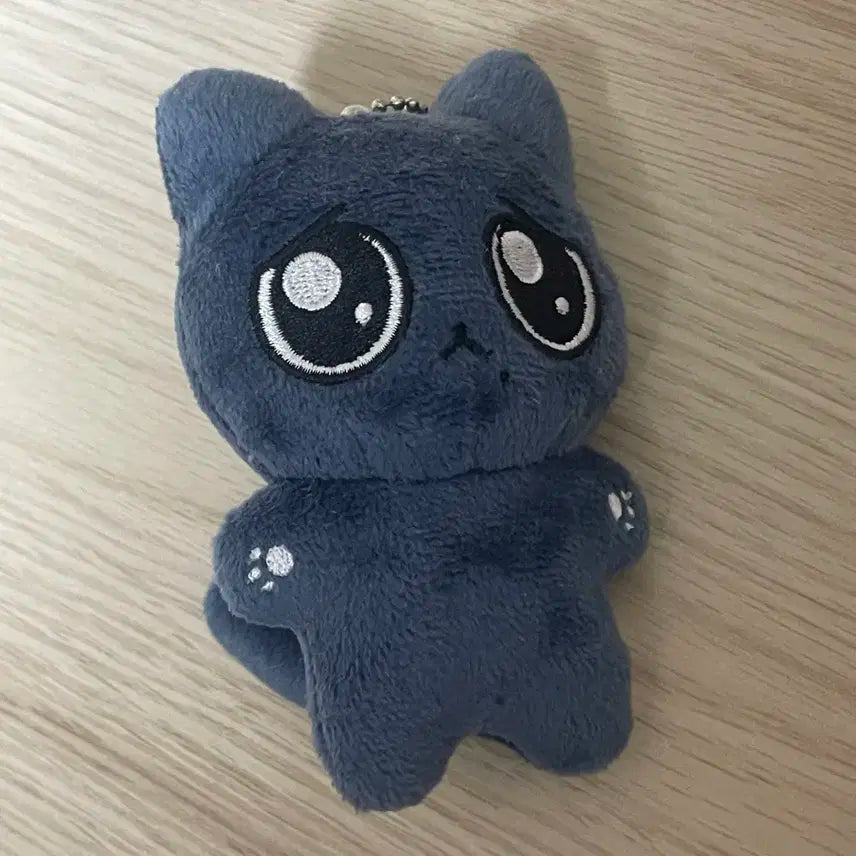 카리나 직냥이(원하시면 목도리도 같이)