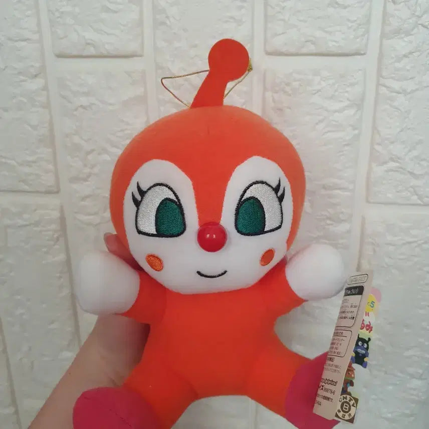 호빵맨 짤랑이 인형