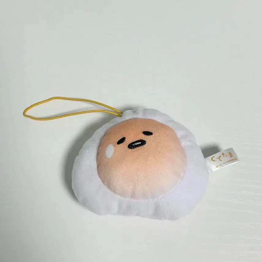 구데타마 반숙 계란 인형 키링