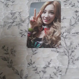 [BUNJANG] TTS Taeyeon Mini Album Vol. 1 poca / 태티서 태연미니1집 포카 팝니다