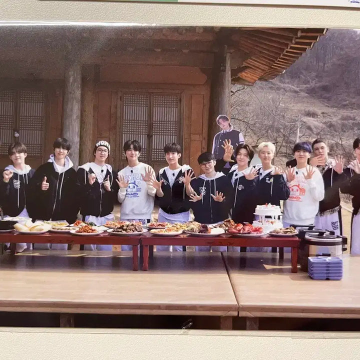 세븐틴 나나민박 후드 특전 (미개봉)