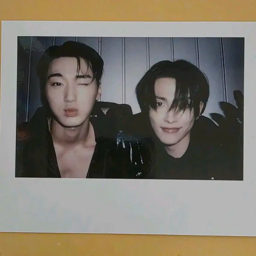 에이티즈 인유어판타지 메이크스타 럭드 폴라로이드 - 최산 & 홍중