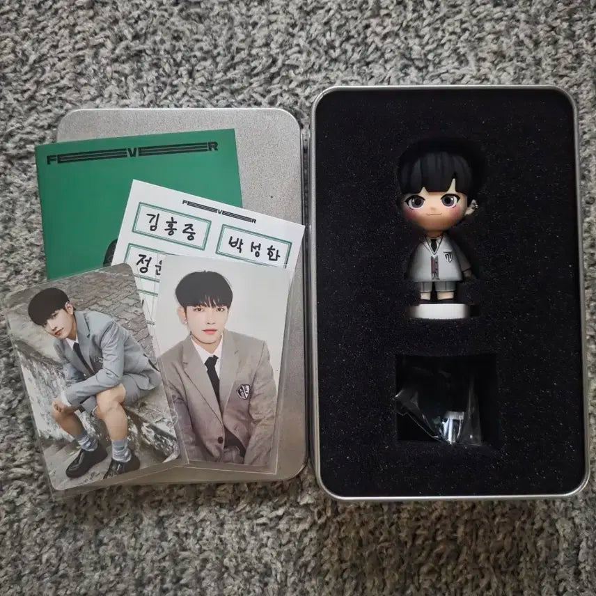 에이티즈 피버 피규어 홍중 양도