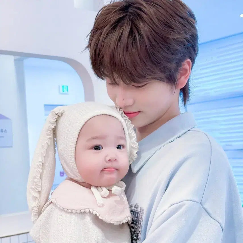 TWS 신유 싸인 폴라로이드 양도합니다