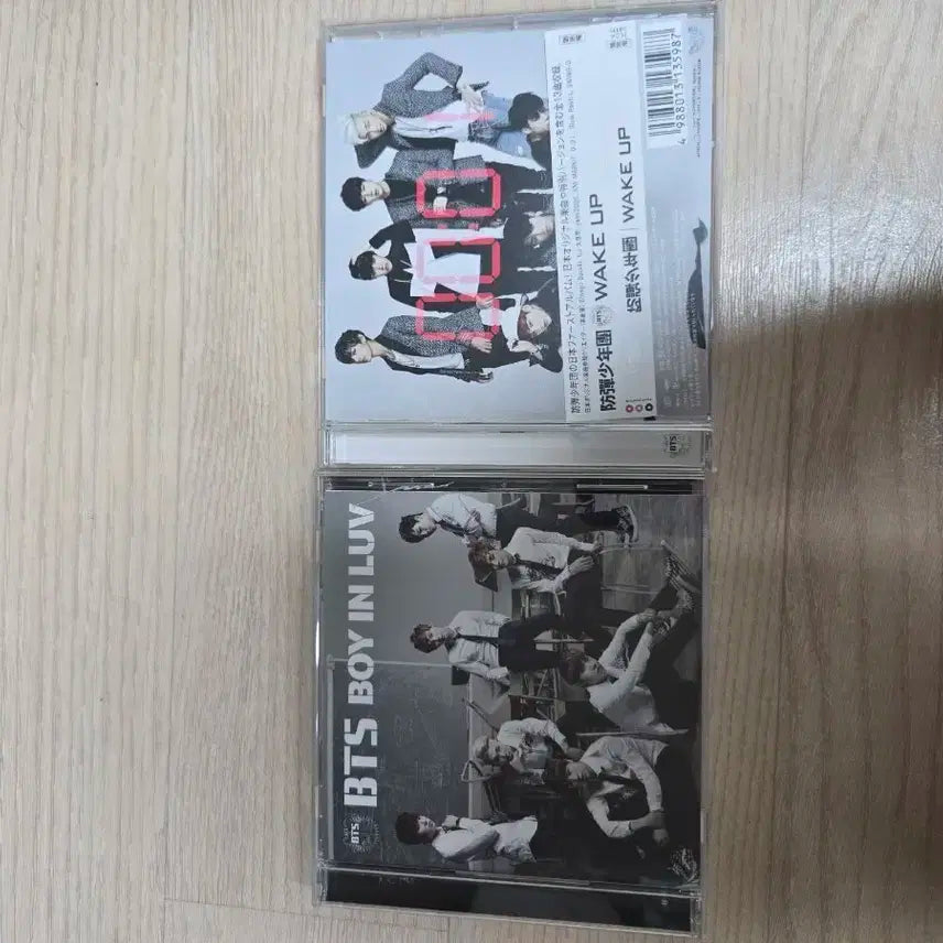 bts boy in luv , wake up cd