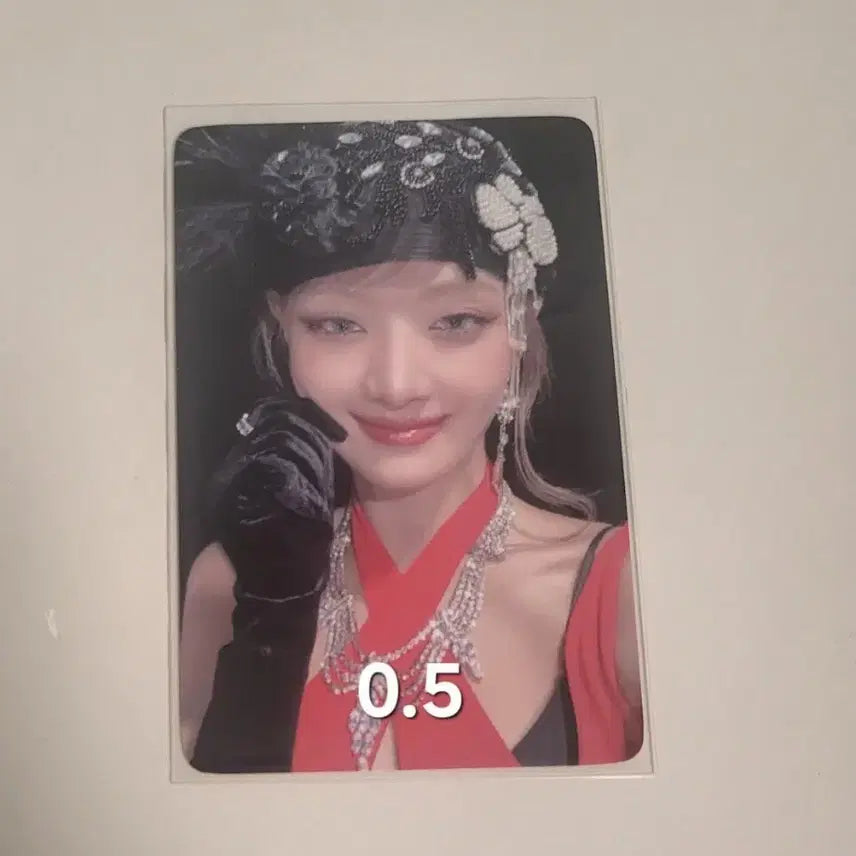 아이들 민니 I Love 누드 위드뮤 포카