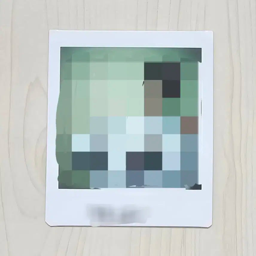 온앤오프 민균 싸인 폴라로이드