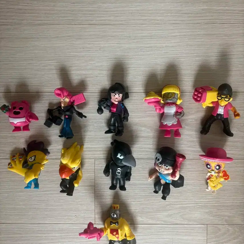 브롤스타즈 피규어 일괄로 팔아요~