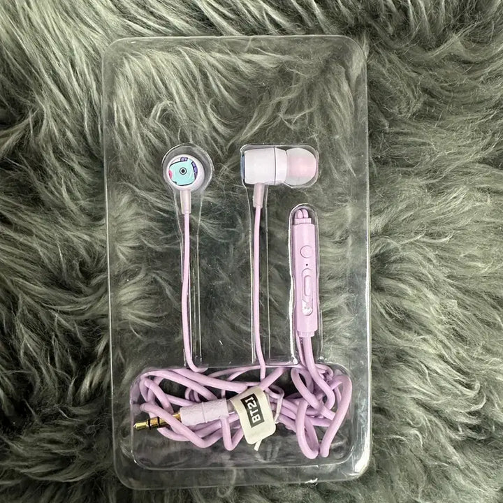 [새 상품] BT21 인이어 유선 이어폰  망 (MANG)