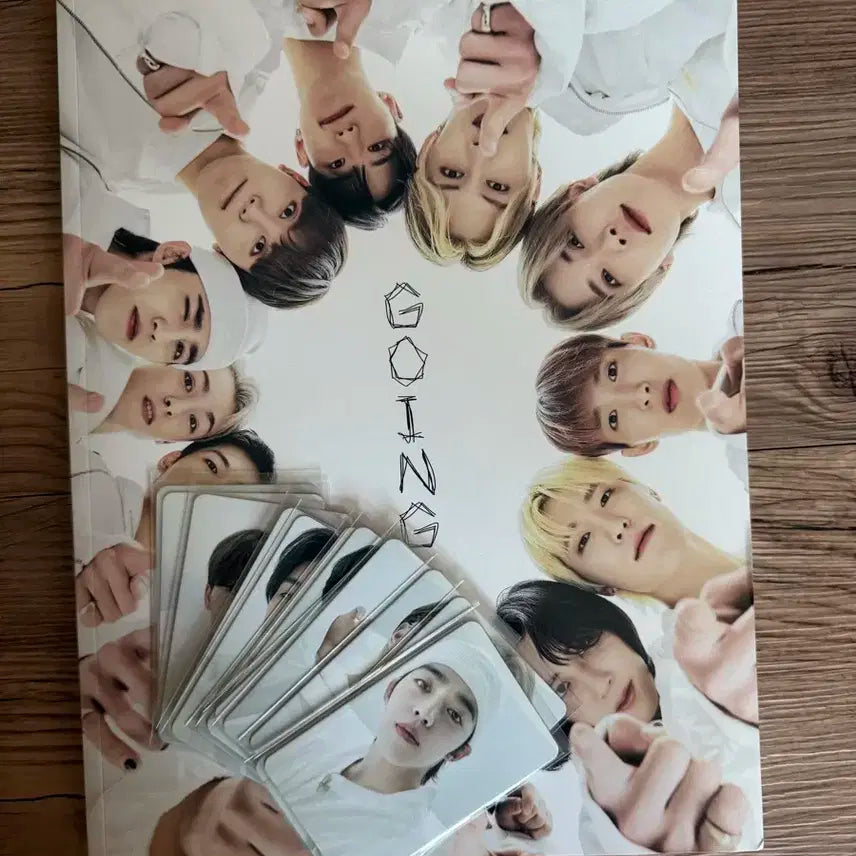 고잉세븐틴 잡지 vol.2 풀세트 포카포함