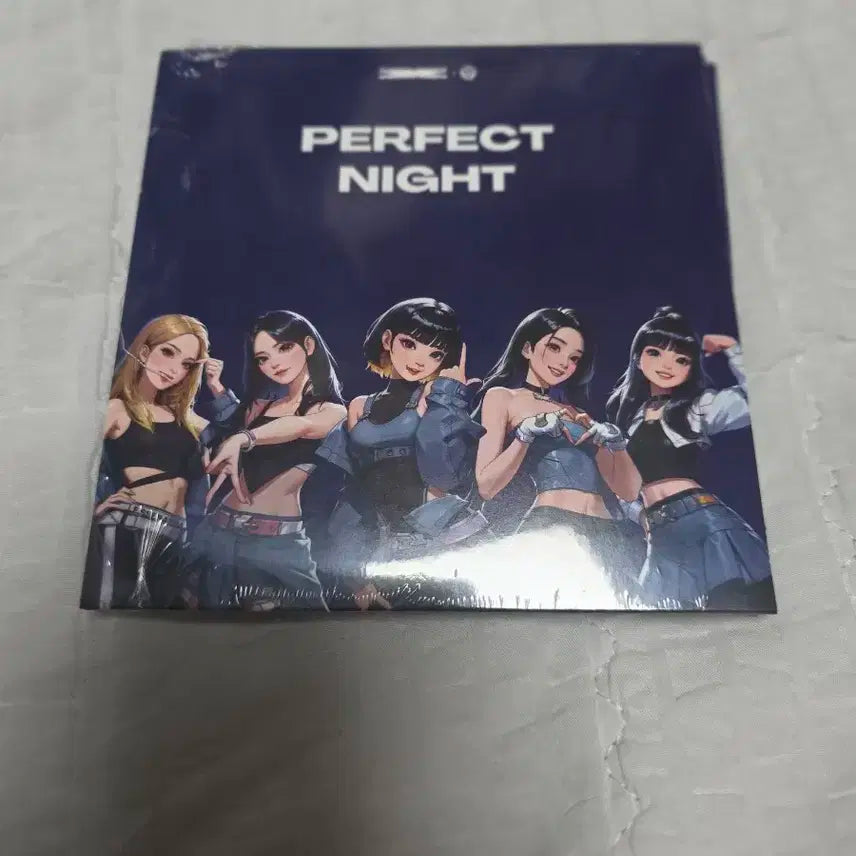 르세라핌 퍼펙트 나잇 perfect night 앨범 CD 미개봉