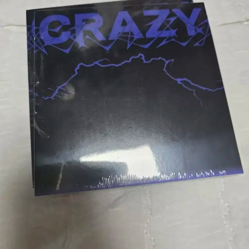 르세라핌 크레이지 crazy 미국 CD 앨범 미개봉