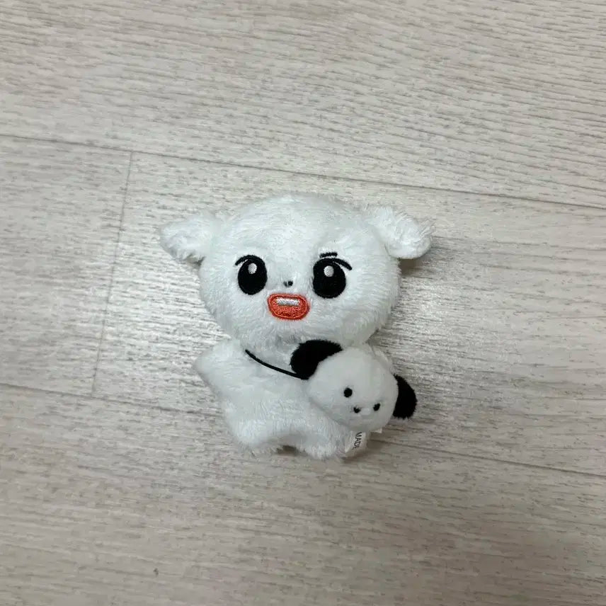 몬스타엑스 민혁 인형 혁티쥬