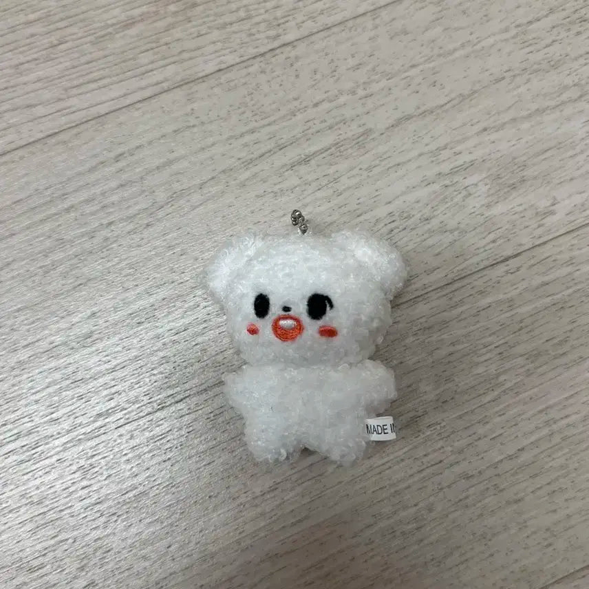 몬스타엑스 민혁 인형 작티댕