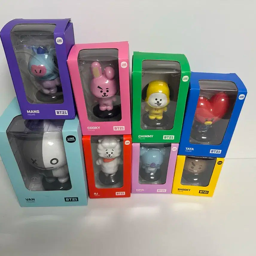 bt21 초반 버전 피규어 판매합니다