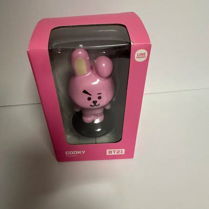 bt21 초반 버전 피규어 판매합니다
