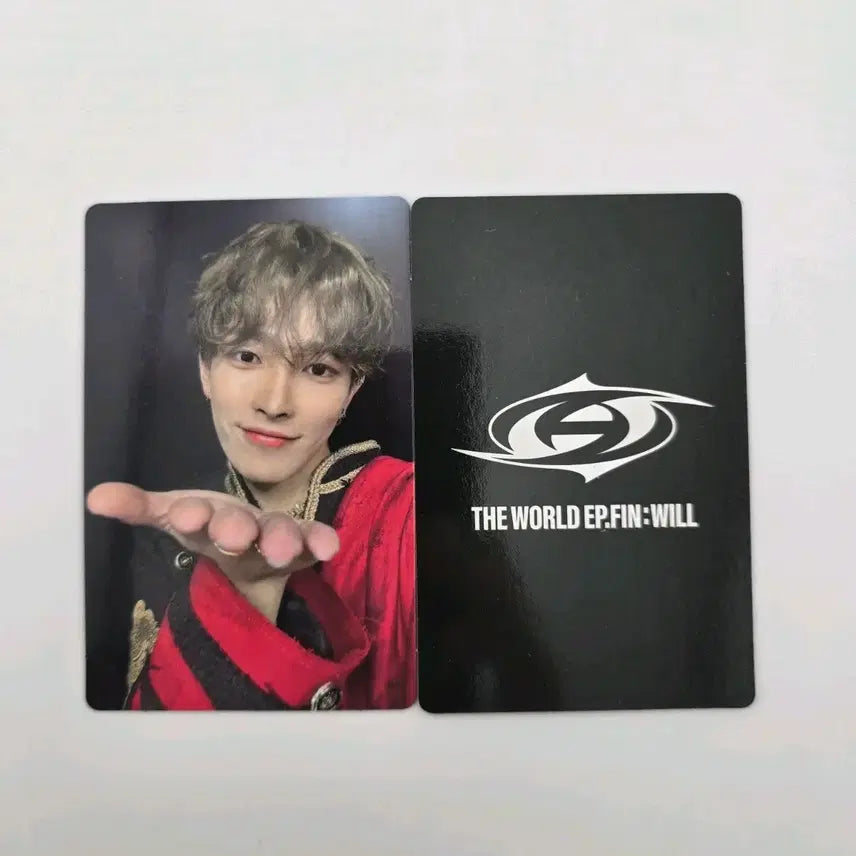 에이티즈 미친폼 미국앨범 홍중 포카