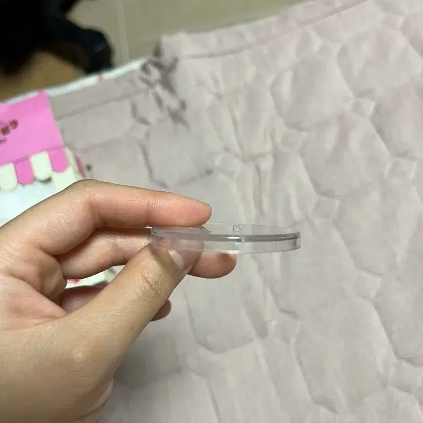 딸기크레페 쿠키 쿠키런 피규어(받침대 파손)