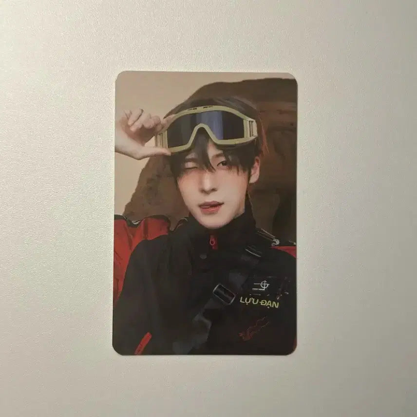 에이티즈 윤호 트레저 포카