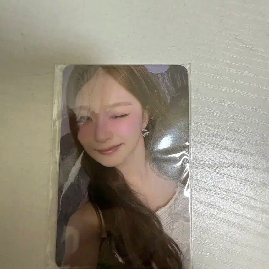 프로미스나인 이나경 콘서트 티셔츠 포카