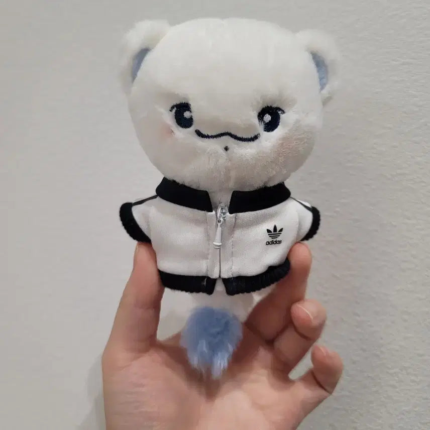 투어스 신유 시뉴삐인형 신유삐인형 키링 10cm