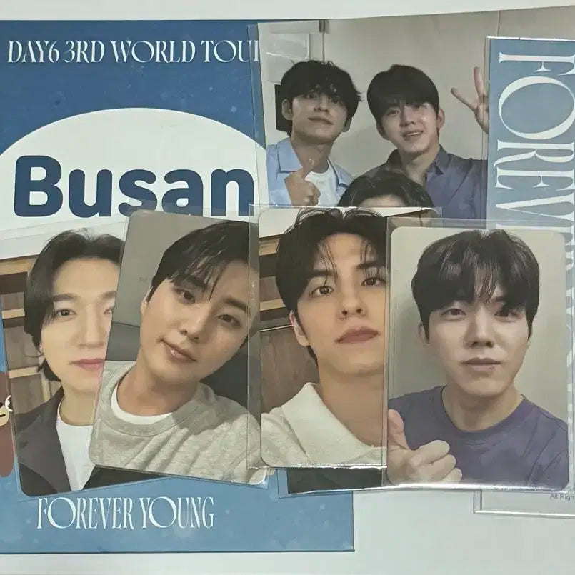 데이식스 전국투어 부산 첫콘 입장키트 포카 스트랩