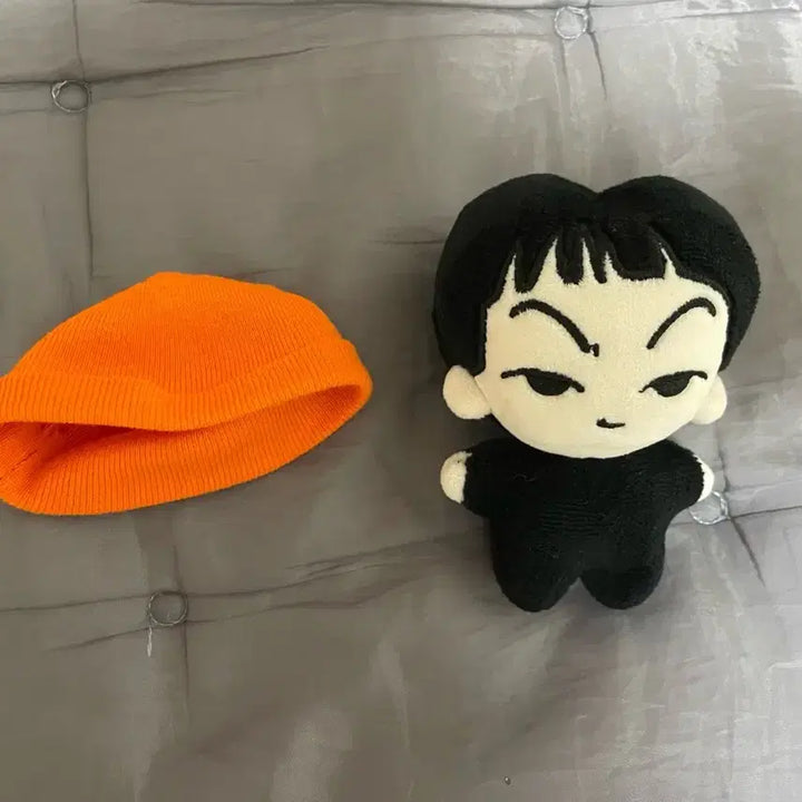 온앤오프 이션 인형 션덩이 (10cm)
