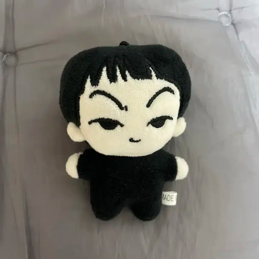 온앤오프 이션 인형 작덩이 (8cm)