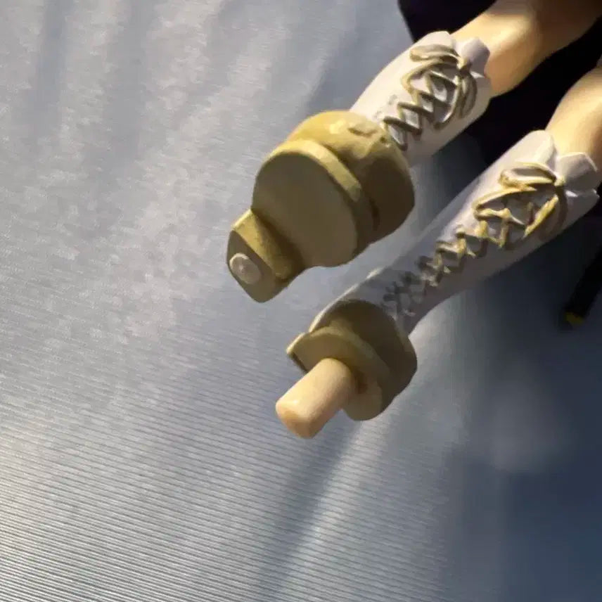 츠유리 카나오 피규어