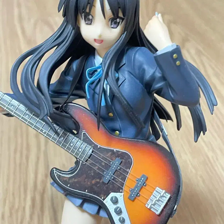 아키야마 미오 알터 피규어