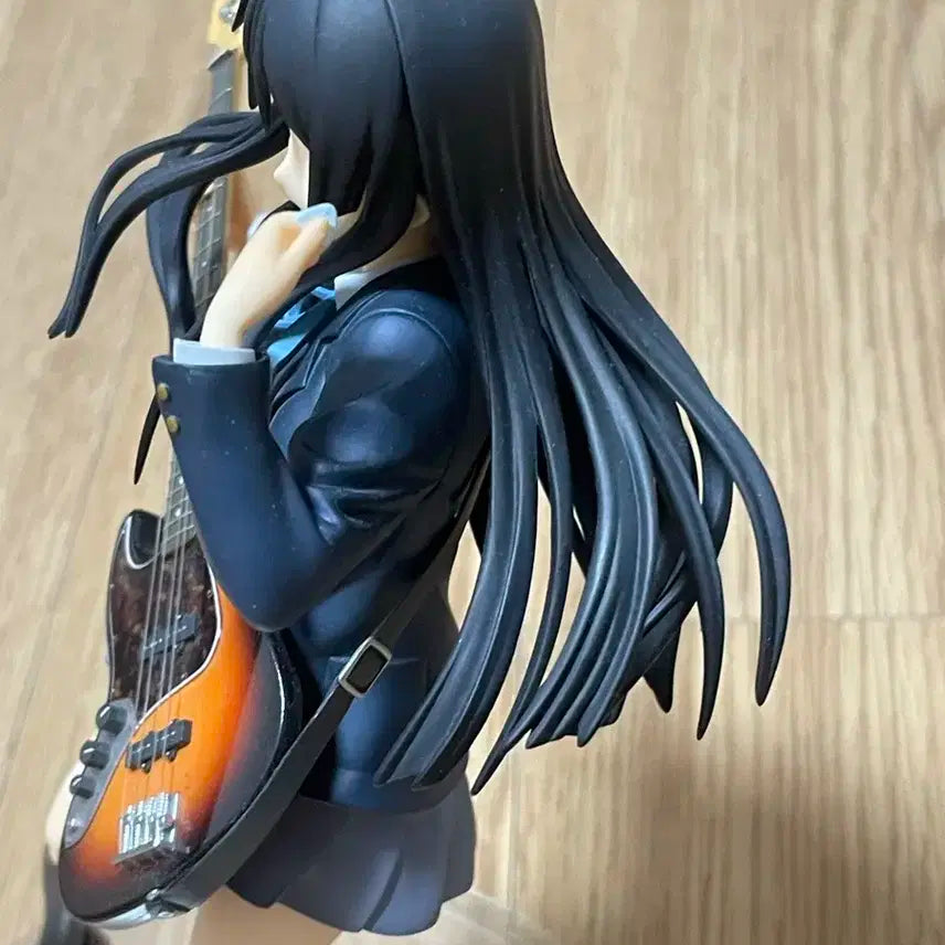 아키야마 미오 알터 피규어