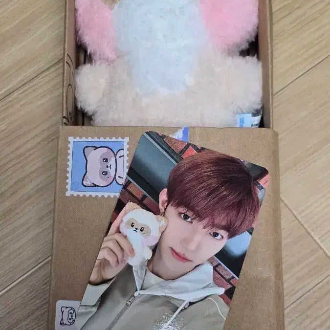 제로베이스원 제베원 장하오 인형 하니니 1기