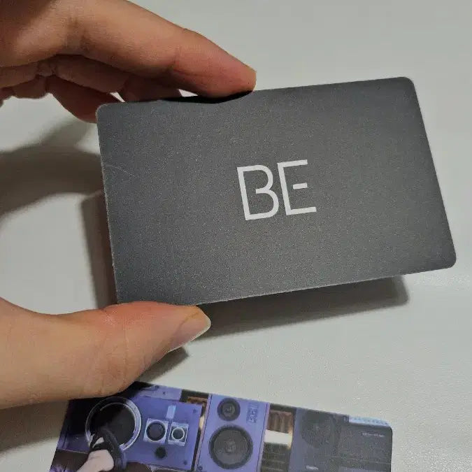BTS 뷔 태형 BE (essential edition 에센셜) 포카