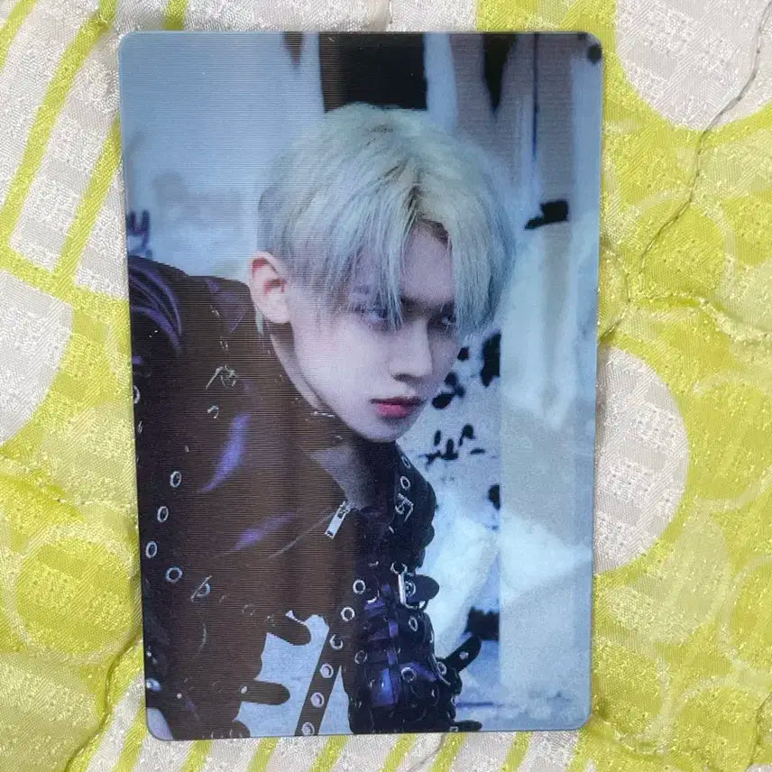 TXT 투바투 연준 렌티큘러 포카