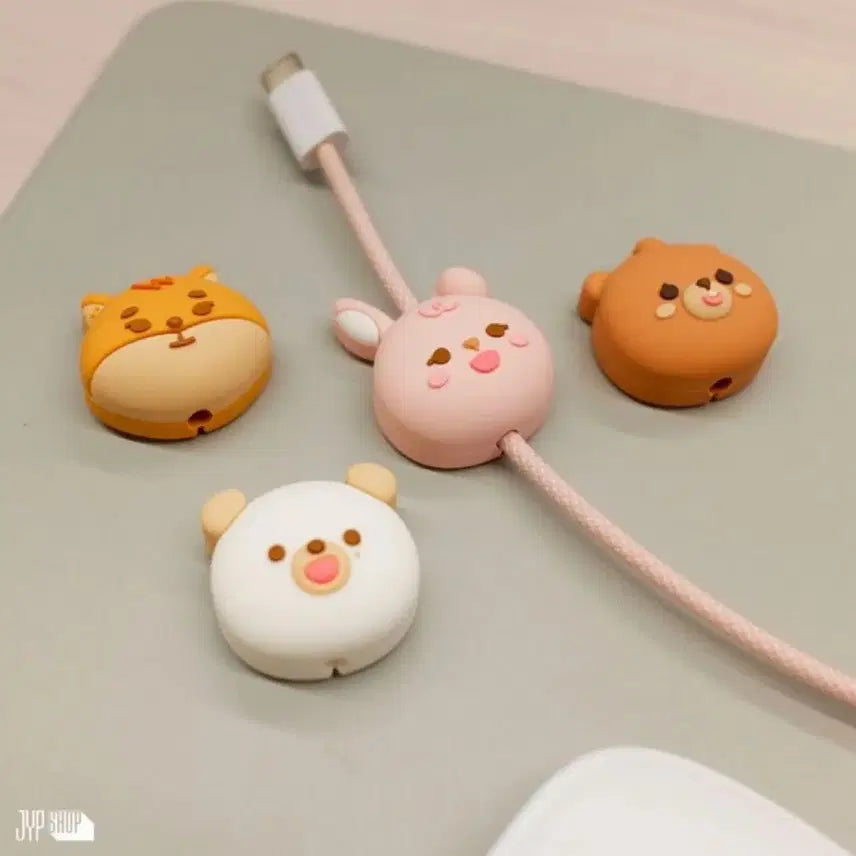 데이식스 데니멀즈 케이블 홀더 (케)