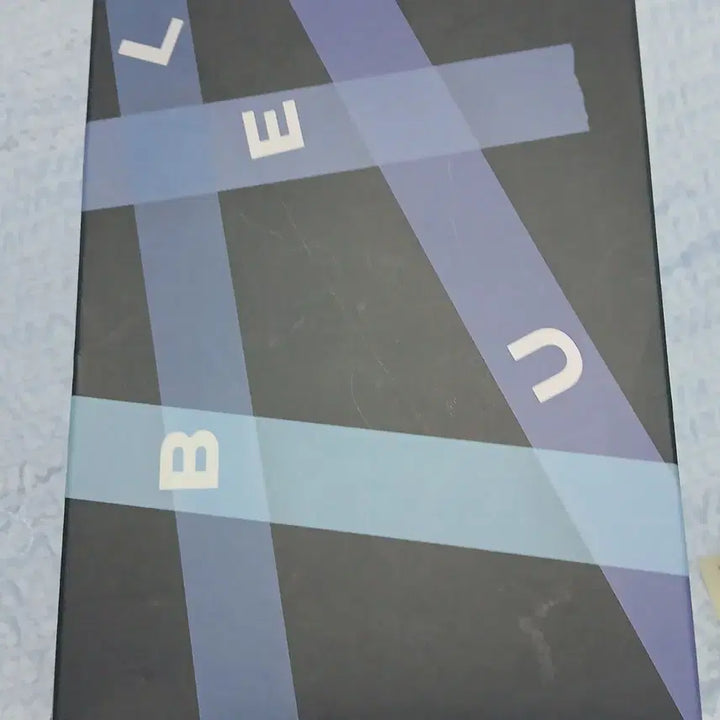 루시 블루 BLUE 떼굴떼굴 개봉앨범 판매합니다