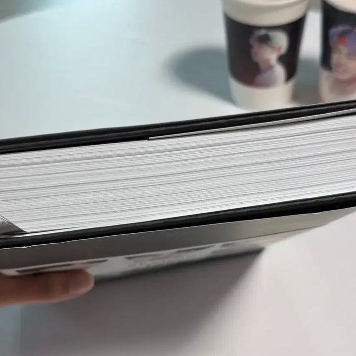 방탄소년단 비욘드 더 스토리 책 + 포카 새책 10주년 기념