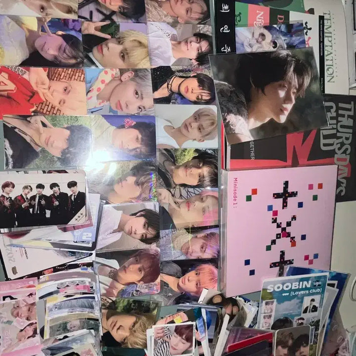 투모로우바이투게더 공개앨범 포카 굿즈 일괄!! 급처