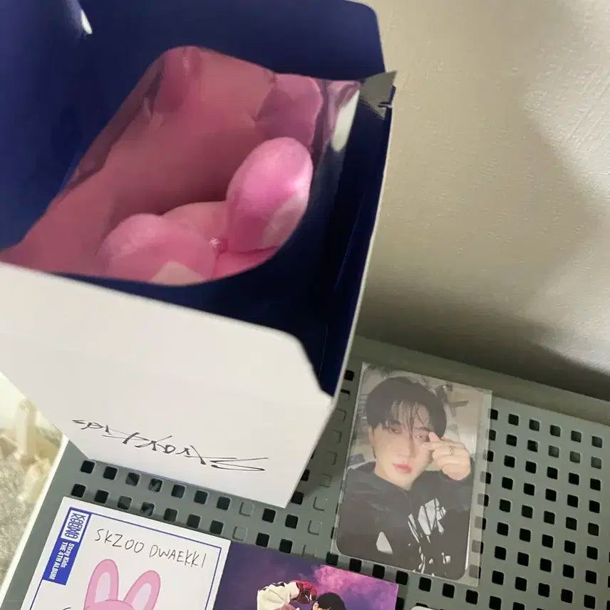 스키주 카르마 돼끼+현진 필릭스 포카