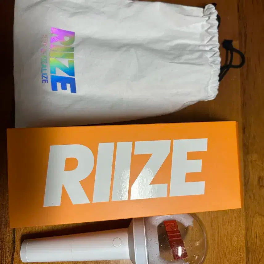 RIZE 라이즈 공식 응원봉 풀세트 라브봉 브라봉