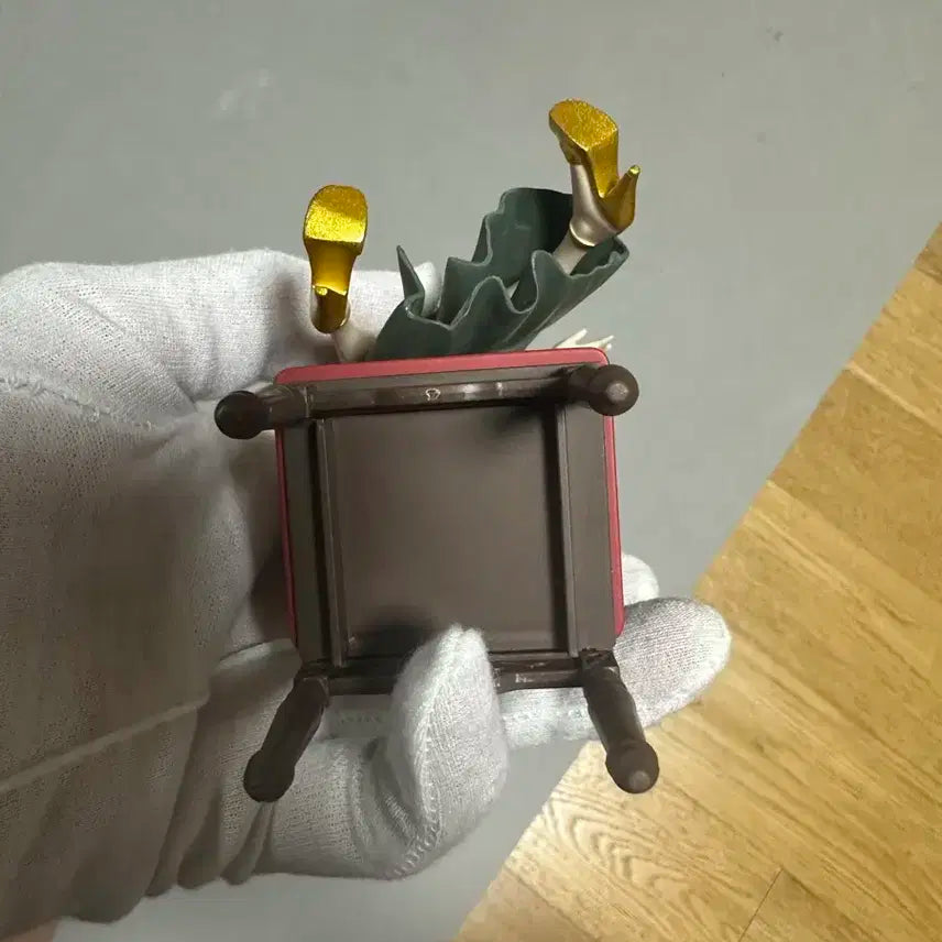 반프레스토 보아 핸콕 좌상 피규어