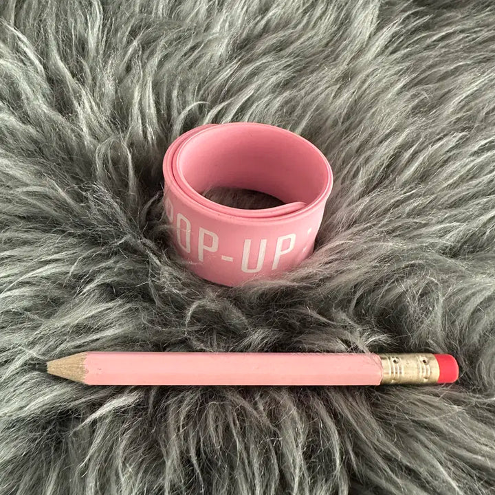 [새 상품] BTS  방탄 팝업  House of BTS 입장 팔찌+연필