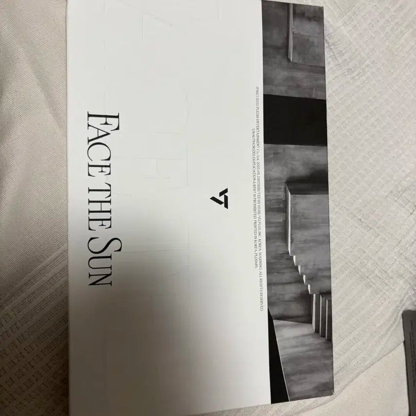 세븐틴 (SEVENTEEN) - 4집 'Face the Sun'