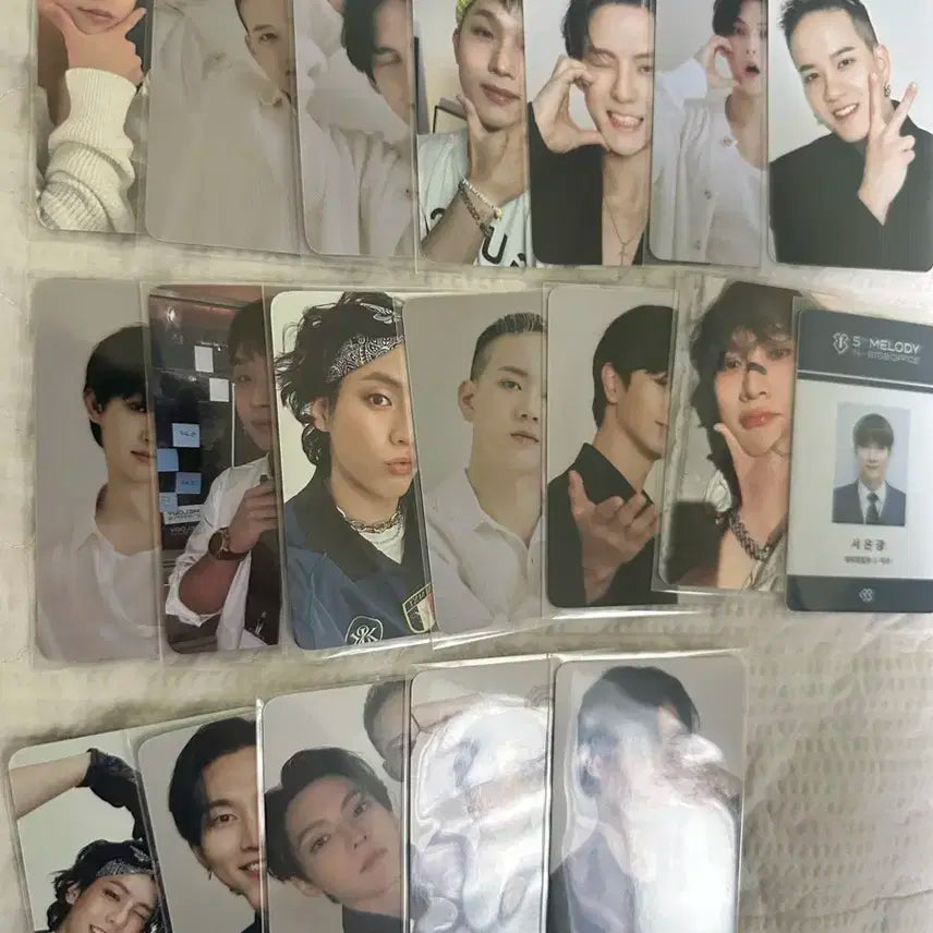 비투비 공식 포카 팝니다 19장입니다