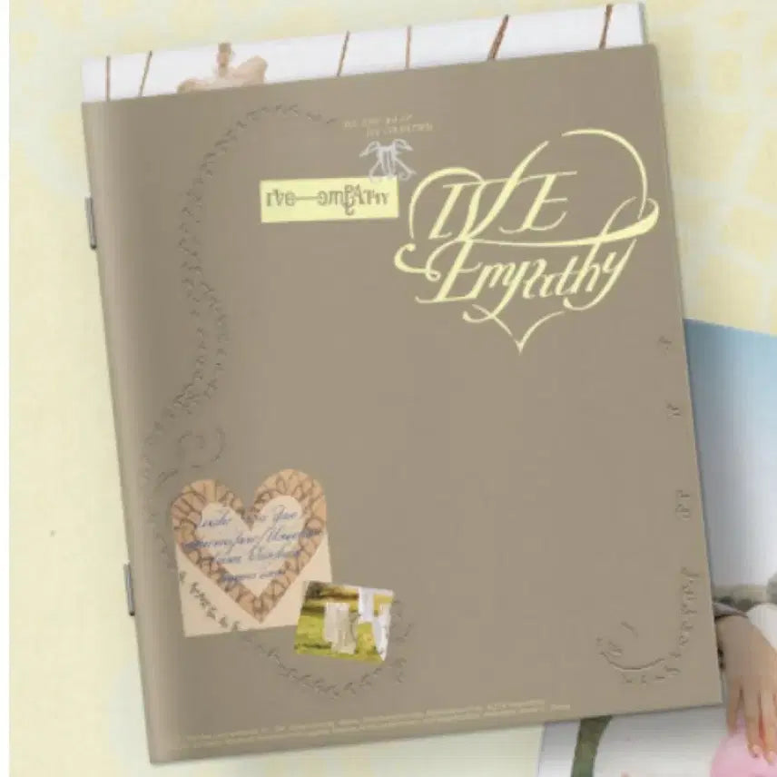 아이브 Empty 앨범