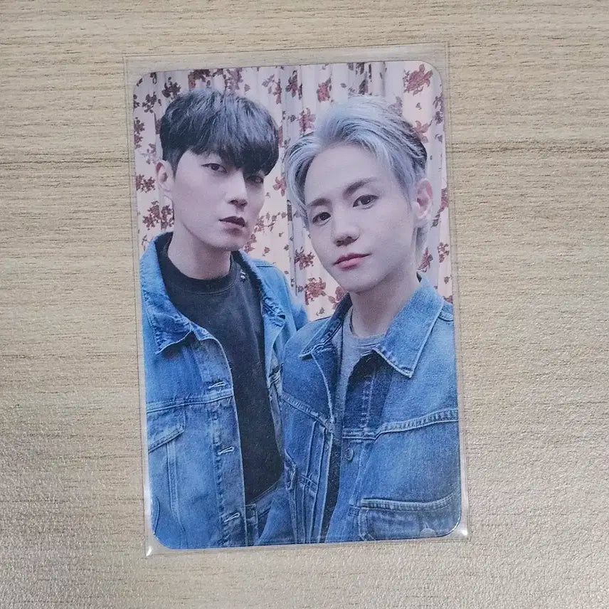 윤두준 양요섭 얼론 공방 유닛 포카 양도합니다