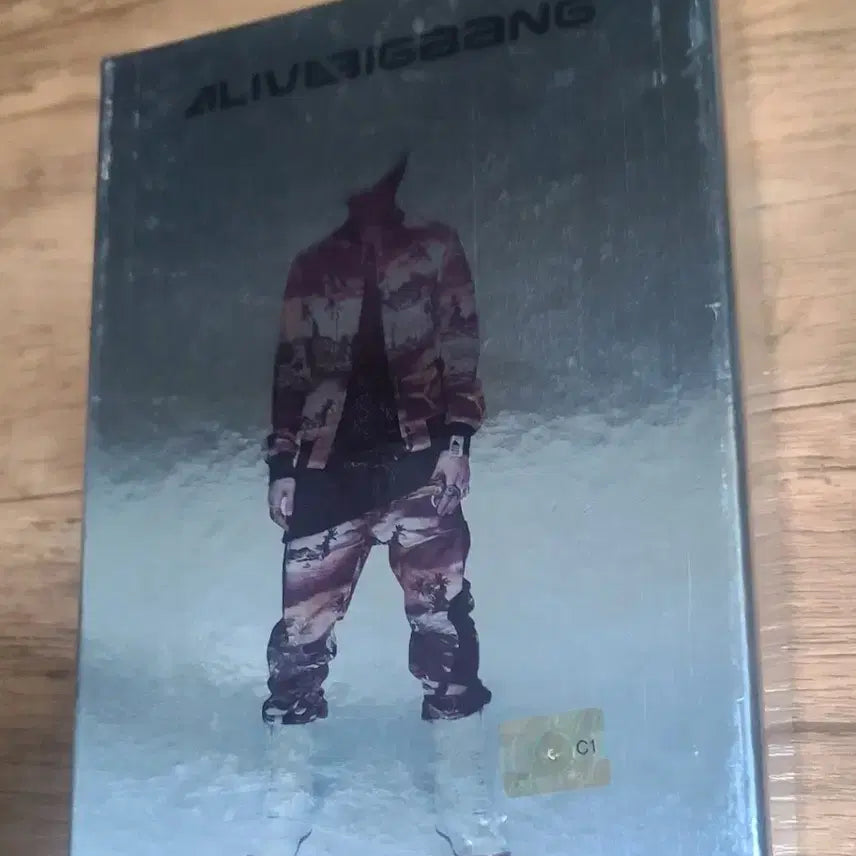 지드래곤 쿠데타 앨범 최저가 팝니다!