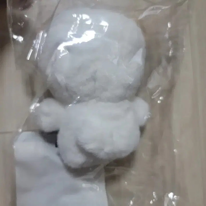 쁘띠멀즈 플러시 핑거 돈
