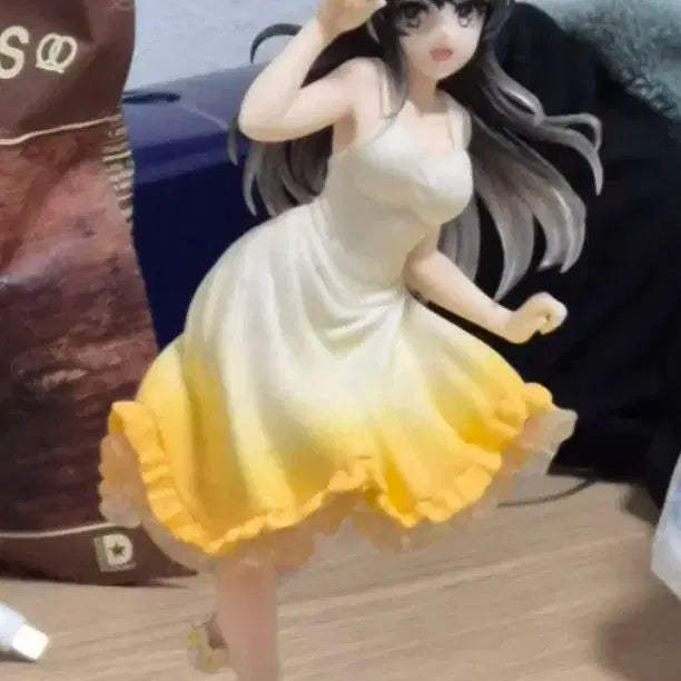 청춘돼지 사쿠라지마 마이 피규어 판매합니다