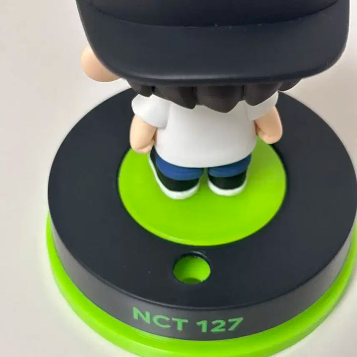 희귀템|엔시티 일이칠 마크 피규어 cgv nct127 mark